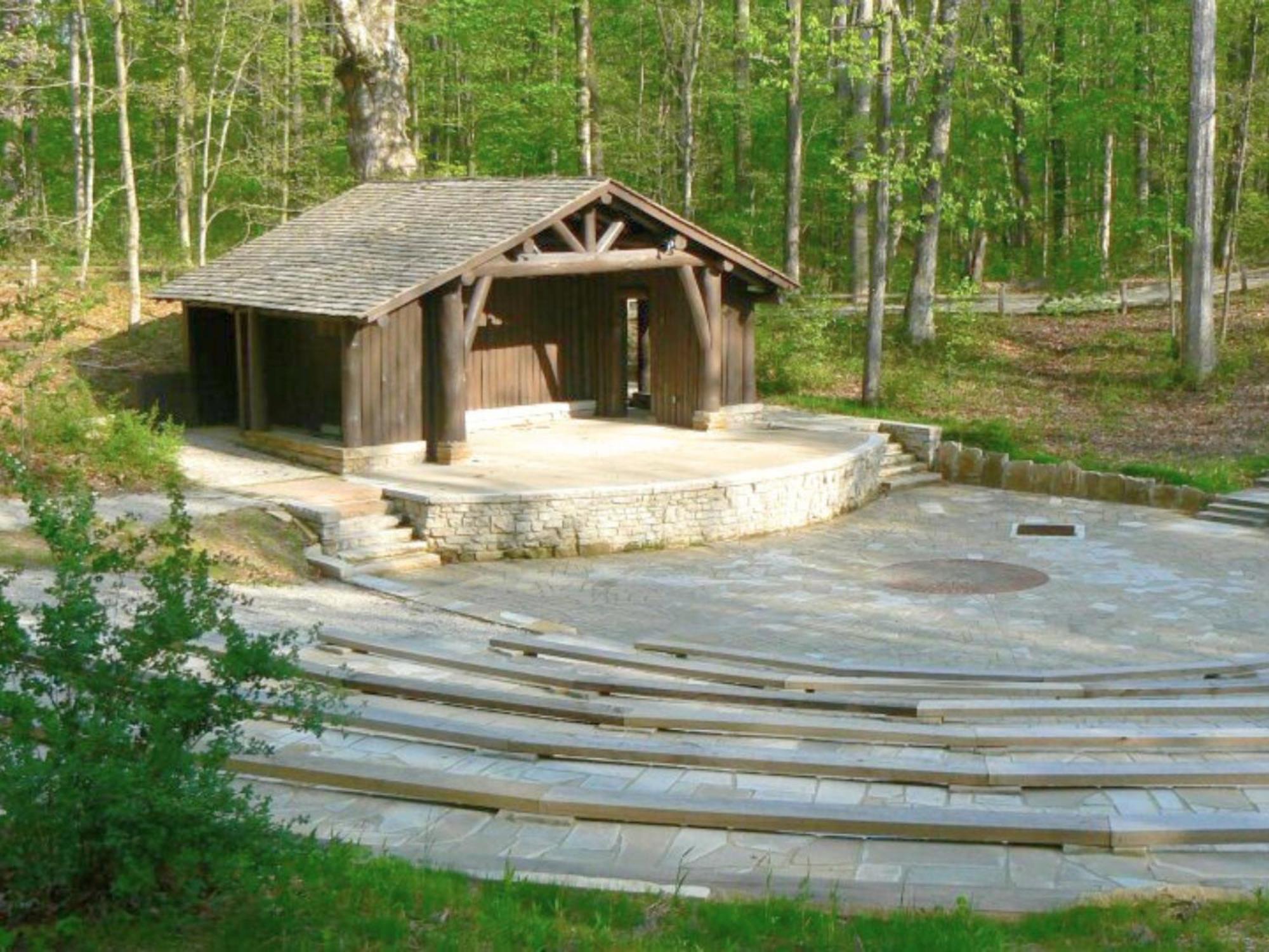 Canyon Lodge *